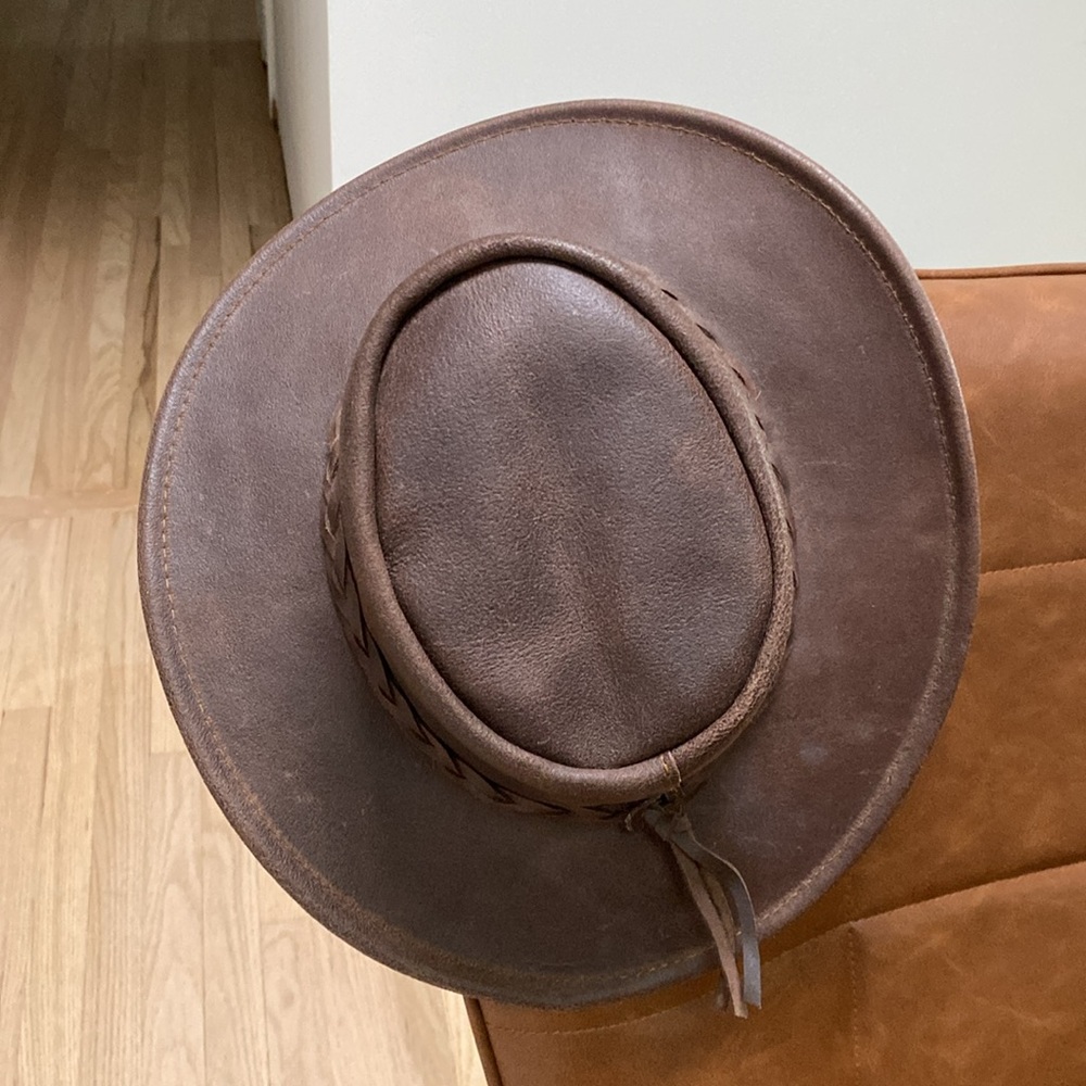 Minnetonka Unisex Tan Leather Fold Up Hat - Picture 6 of 17